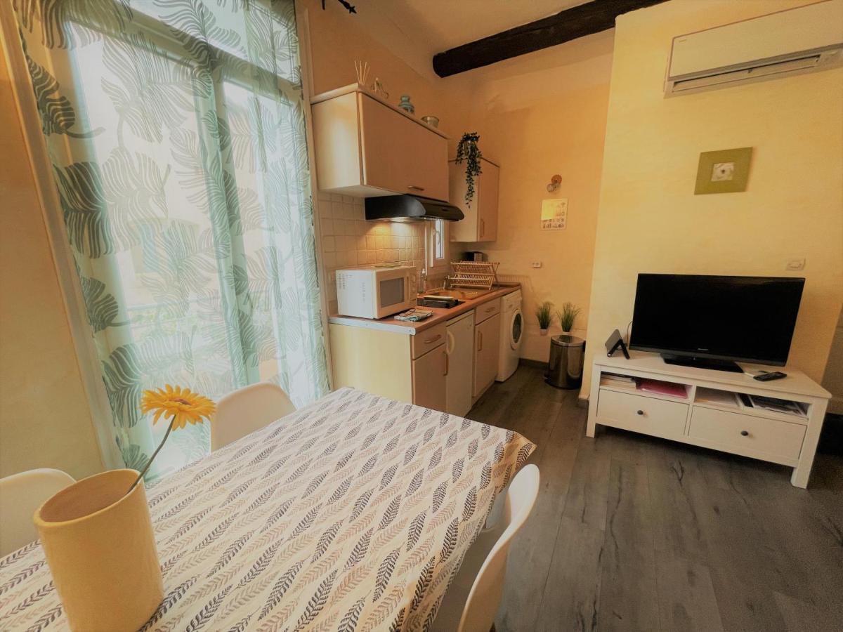 Apartamento Les 12 Sables Le Lavandou Exterior foto
